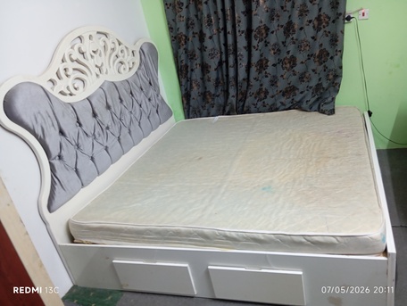 Hara, Furniture, SAR 400,  Bed & Dressing Table