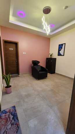 Umm Al Hassam, Businesses For Sale, Fully Equipped Ladies Salon For Sale &ndash; Umm Al Hassam