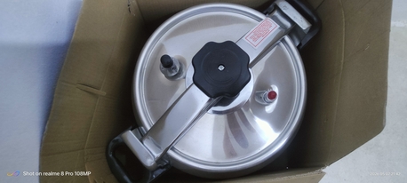 Dammam, Household Items, SAR 50,  New Pressure Cooker No Use 11 LTR