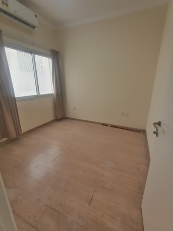 Hoora, Apartments, Flats, Houses & Villas, BHD 150/month,  2 BR,  Semi Furnished 2 Bedroom Flat For Rent In Hoora*35529070