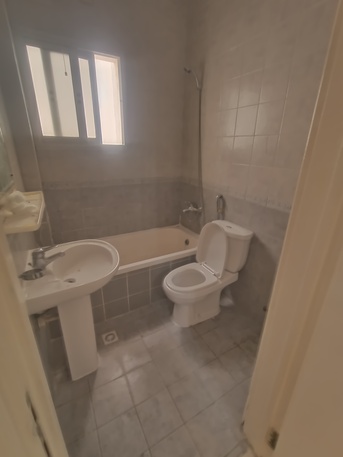 Hoora, Apartments, Flats, Houses & Villas, BHD 150/month,  2 BR,  Semi Furnished 2 Bedroom Flat For Rent In Hoora*35529070