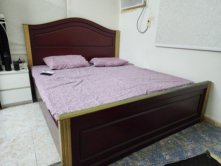 Al Faisaliyah, Furniture, SAR 800,  King Size Bed