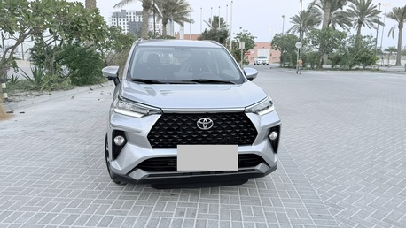 Manama, Vehicles, Cars & Trucks , BHD 7000,  Toyota Veloz,  2024,  Automatic,  28000 KM,  Very Good Elagant ,Spacious 7 Seater Family Used   Neat And Clean