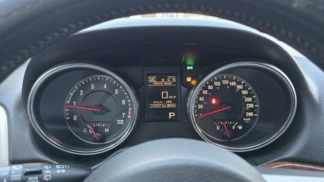 Isa Town, Vehicles, Cars & Trucks , BHD 2200,  2012 Jeep Grand Cherokee,  2012,  Automatic,  234000 KM,   Full Option