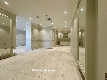 Sharq, Shops, KWD 2000,  Salon For Rent In Sharq, Kuwait