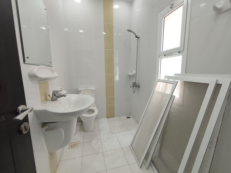 Zinj, Apartments, Flats, Houses & Villas, BHD 230/year,  1 BR,  Zinj:- 1Bhk Unfurnished Flat On Rent With Ewa..