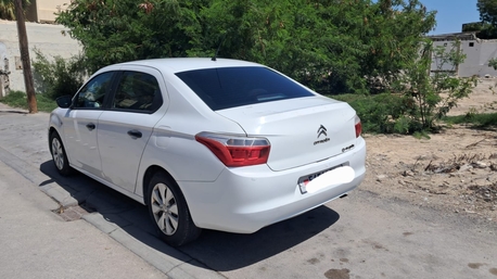 Juffair, Vehicles, Cars & Trucks , BHD 1100,  Citroen C,  2016,  Automatic,  147000 KM,  Citreon C Eleysee  For Sale