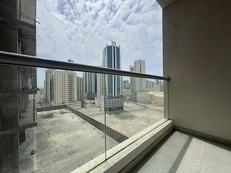 Juffair, Apartments, Flats, Houses & Villas, BHD 31000/year,  1 BR,  Luxury Studio For Sale In Juffair