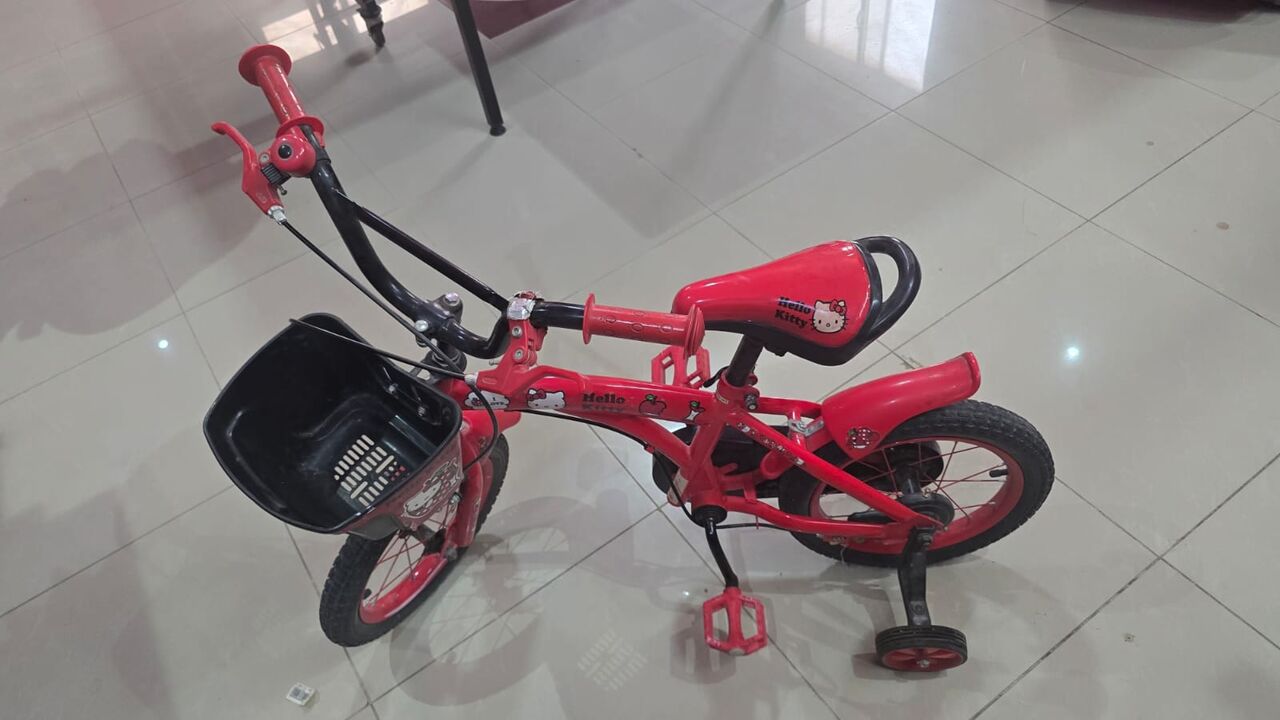 Riyadh, Baby & Kid Stuff, SAR 300300250250,  Kids Toys-Trampoline, Car And Cycles
