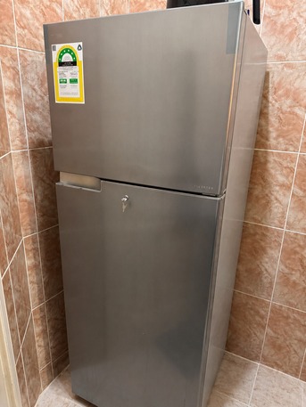 Jeddah, Appliances, SAR 1100,  SR 1100 - ToshibaGR-T565ABEZ Two Doors Refr. 414 L No-Frost Inverter Compressor For Sale