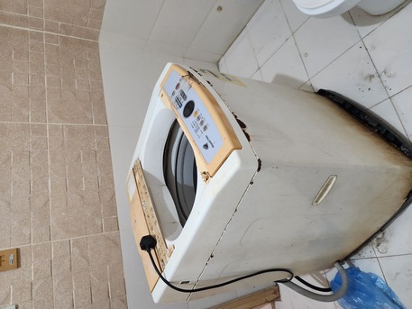 Al Aziziyah, Household Items, SAR 300,  Washing Machine,mirror