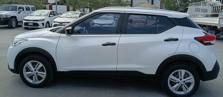 Adliya, Vehicles, Cars & Trucks , BHD 3150,  Nissan Kicks,  2018,  Automatic,  90000 KM,  SUV  For Sale