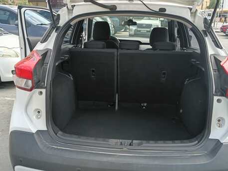Adliya, Vehicles, Cars & Trucks , BHD 3150,  Nissan Kicks,  2018,  Automatic,  90000 KM,  SUV  For Sale