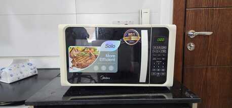 Mahooz, Electronics, BHD 160,  Media Microoven,Samsung230 Litter Double Door Refrigerator And 43inch Smart Tv Condition