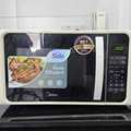 BHD 160,  Media Microoven,Samsung230 Litter Double Door Refrigerator And 43inch Smart Tv Condition