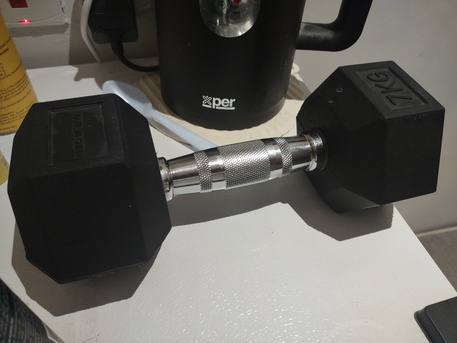 Riyadh, Sporting Goods, SAR 50,  7kg Dumbell