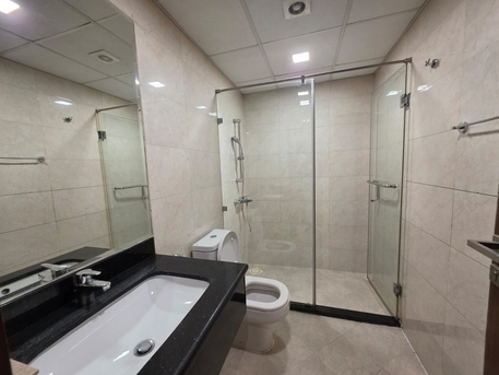 Juffair, Apartments, Flats, Houses & Villas, BHD 200/year,  1 BR,  Flat For Rent In Juffair