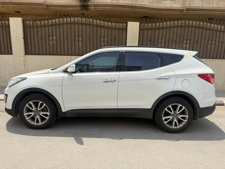 Jubail, Vehicles, Cars & Trucks , SAR 30000,  Hyundai Santa Fe,  2013,  Automatic,  409000 KM,  Well Maintained Santa Fe  For Sale