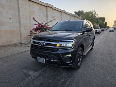 Al Aziziyah, Vehicles, Cars & Trucks , SAR 180000,  Ford Expedition XLT,  2024,  Automatic,  52000 KM,  ACTIVE Panorama