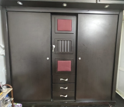 Riyadh, Household Items, SAR 250,  Bed And Cupboard