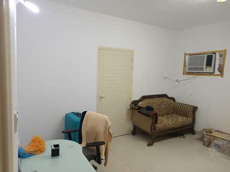 Al Malaz, Rooms for Rent, SAR 1050/month,  Furnished,  Well-furnished Room In An Apartment Is Available For Muslim Executive Bachelor