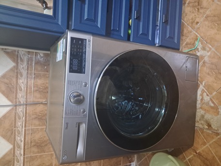 Riyadh, Appliances, SAR 1900,  Selling Washing Machine LG Like New