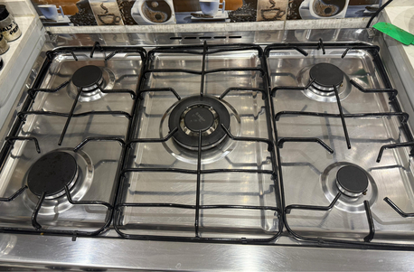Jeddah, Appliances, SAR 600,  5 Burner Gas Cooking Range For Sale