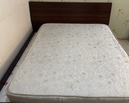 Al Baghdadyiah Al Gharbyia, Household Items, SAR 330,  Bed With Small Mattress