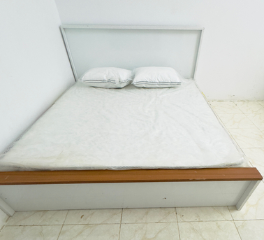 Riyadh, Furniture, SAR 430,  Wardrobe + Bed Mattress + Dressing Table Available In Good Condition.