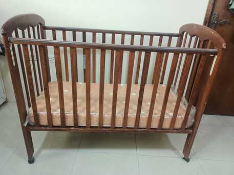 Al Jubail Al Balad, Furniture, SAR 350,  L Shape Sofa , Baby Car Seat/carrier & Surgical Walker And Baby Cot