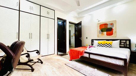 New Delhi, Apts/Flats Wanted, INR 26164/day,  Furnished,  3 BR,  2100 Sq. Meter,  Premium 3BHK - Green Park Hauz Khas Village
