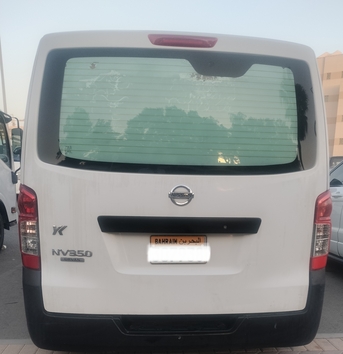 Manama, Vehicles, Cars & Trucks , Nissan NV3500,  2016,  Manual,  268000 KM,   Nissan Urvan