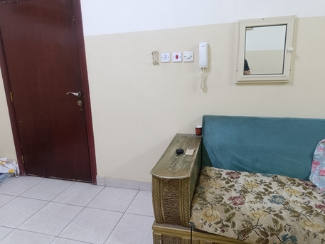 East Riffa, Apartments, Flats, Houses & Villas, BHD 50/month,  Furnished,  2 BR,  Sharing Flat Available// East Riffa Near Alhillal Hospital
