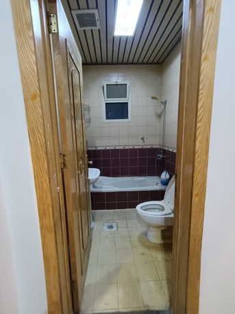 Riyadh, Bedspace For Rent, SAR 2000/month,  One Apartment Available 2 Room With Bath And Living Room Kitchen In Exit 8 Ar Rimal.. Damm