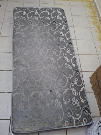 Al Murabba, Furniture, SAR 1200,  2 Beds +king Size Mattress +free Single Mattress .....all In Excellent Condition