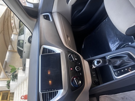 Jeddah, Vehicles, Cars & Trucks , SAR 32000,  Hyundai Accent,  2019,  Automatic,  234000 KM,
