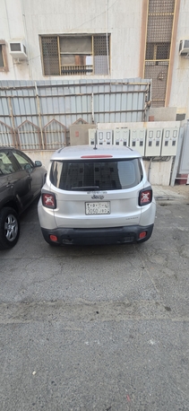Riyadh, Vehicles, Cars & Trucks , SAR 28000,  Jeep Renegade,  2016,  Automatic,  256000 KM,