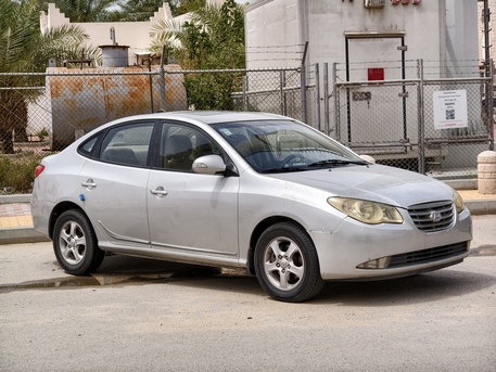 Khobar, Vehicles, Cars & Trucks , SAR 18500,  Hyundai Elantra,  2011,  Automatic,  296000 KM,  Elentra  Model Silver Color
