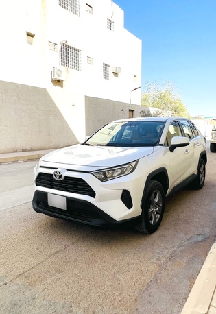 Al Malaz, Vehicles, Cars & Trucks , SAR 83000,  Toyota Rav4,  2023,  Automatic,  108000 KM,    Model , Single Owner.