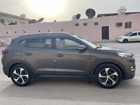 Riyadh, Vehicles, Cars & Trucks , SAR 51500,  Hyundai Tucson,  2018,  Automatic,  204000 KM,   ,  , Clean Car , Urgent Sale