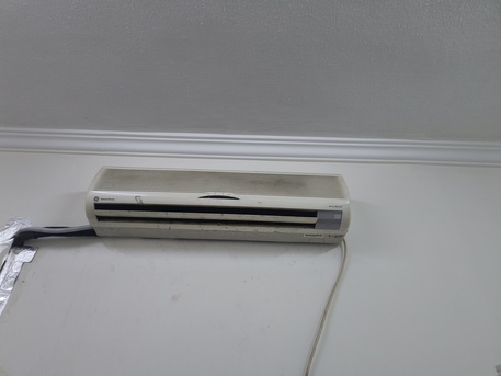 Jubail, Air Conditioners, SAR 900,  GE Split AC For Sr 900, One King Size Bed And One Almirah For 600