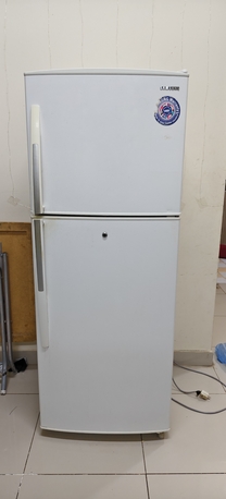Riyadh, Appliances, SAR 400,  Samsung Double Door Fridge Excellent Working Condition At A Throw Away Price.