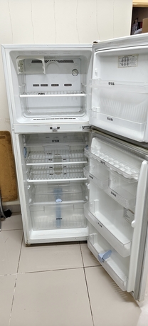 Riyadh, Appliances, SAR 400,  Samsung Double Door Fridge Excellent Working Condition At A Throw Away Price.