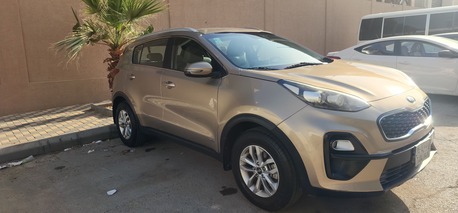 Riyadh, Vehicles, Cars & Trucks , SAR 44000,  Kia Sportage 2020,  2020,  Automatic,  171722 KM,  Reliable Family Car, Accident Free,Second Owner, Purchased From Syarah⁠ Dealer