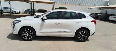 Riyadh, Vehicles, Cars & Trucks , SAR 42000,  Haval Jolion,  2022,  Automatic,  146000 KM,   Full Option  Model  , Well Maintained