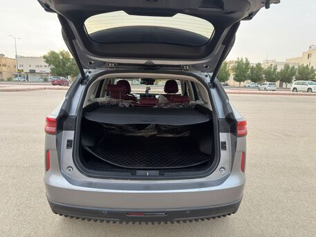 Riyadh, Vehicles, Cars & Trucks , SAR 50000,  Haval H6 2023,  2023,  Automatic,  153000 KM,  Haval H6 Full Option  Model