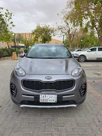 Riyadh, Vehicles, Cars & Trucks , SAR 38000,  Kia Sportage Diesel,  2018,  Automatic,  202000 KM,  Kia Sportage  Diesel 2.0 Well Maintained