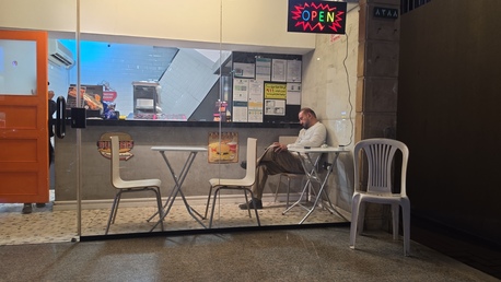 Jeddah, Businesses For Sale, For Sale Broast & Burger Restaurant Ar Rawdah Jeddah