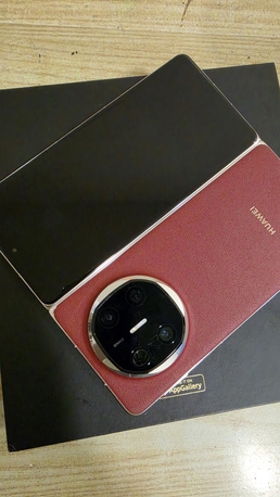 Dammam, Mobile Phones, SAR 2700,  Huawei Mate X6 512 GB