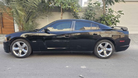 Sitra, Vehicles, Cars & Trucks , BHD 1950,  Dodge Charger,  2012,  Automatic,  180000 KM,  , , Black, Full Option